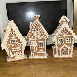 Charming Gingerbread LED House’s Decor Set - Brown and White